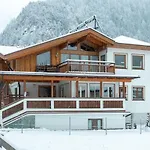 Haus Suban * Längenfeld