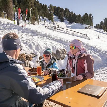 Haus Suban Apartamento Längenfeld